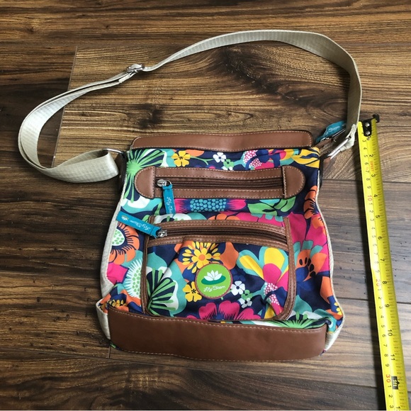 Lily Bloom Floral Multi Pocket Adjustable Crossbody Purse Bag - Picture 12 of 13